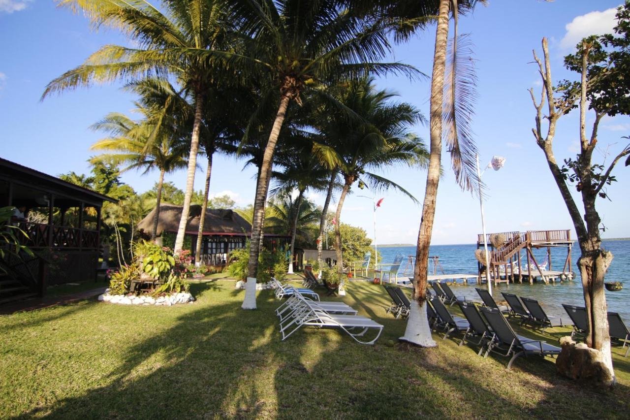 Coras Place Bacalar Lagoon Front Buitenkant foto