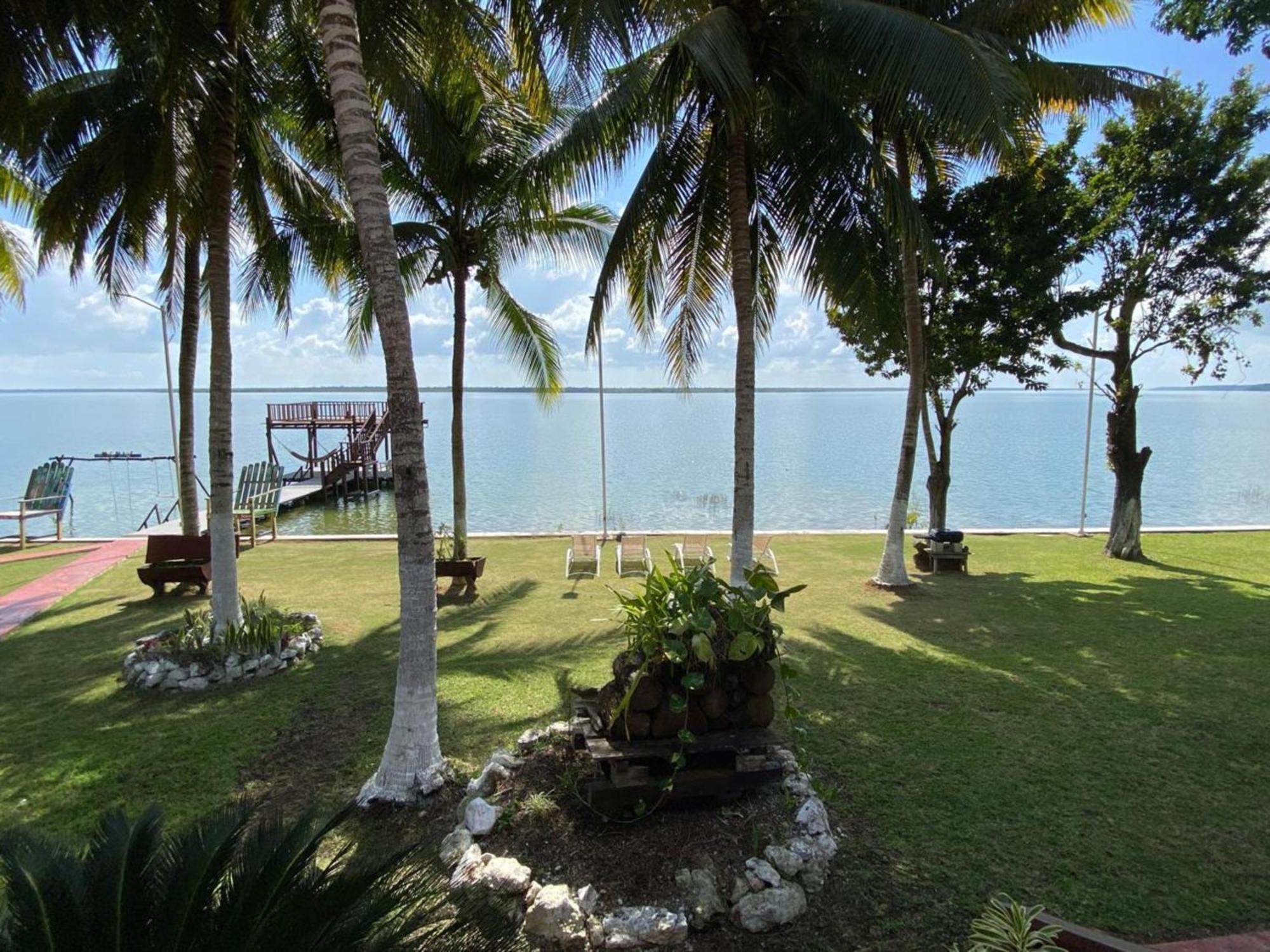 Coras Place Bacalar Lagoon Front Buitenkant foto
