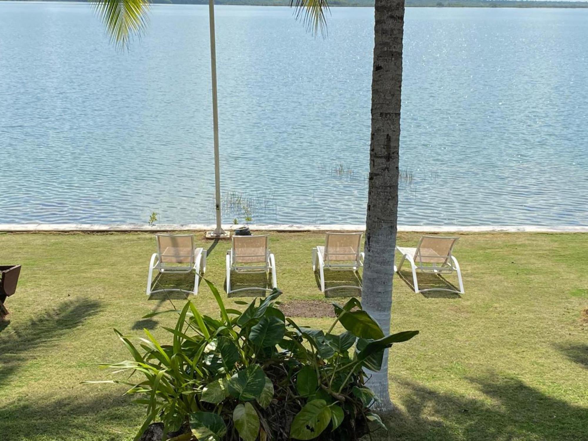 Coras Place Bacalar Lagoon Front Buitenkant foto