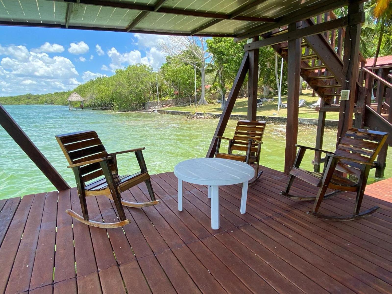 Coras Place Bacalar Lagoon Front Buitenkant foto